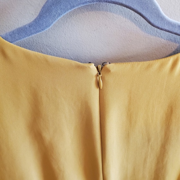 Ann Taylor Mustard Top sz M - Picture 2 of 6